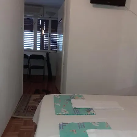 Jasna2 * Baška Voda